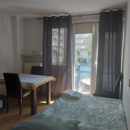 Roland 2 Centrum Warszawy Panska 5 Warszawa