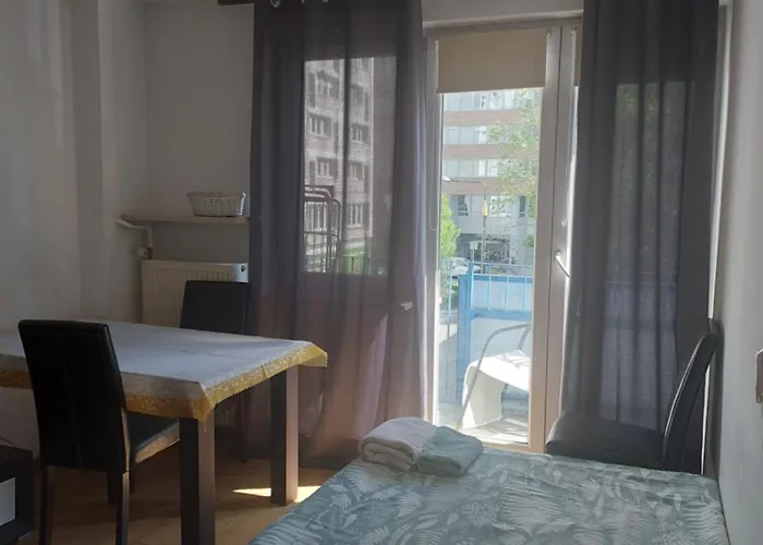 Roland 2 Centrum Warszawy Panska 5 Warsaw